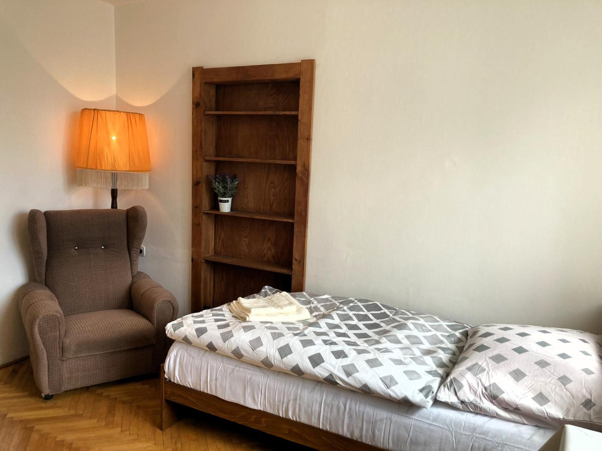 Spacious Apartment - Free Parking! ปราก ภายนอก รูปภาพ
