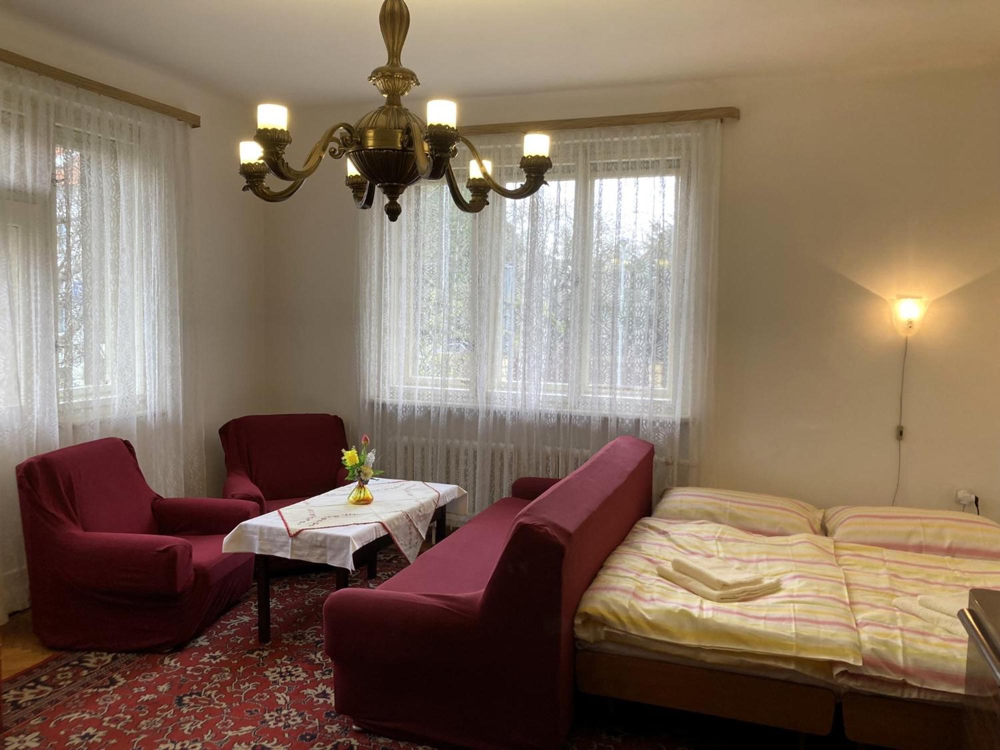 Spacious Apartment - Free Parking! ปราก ภายนอก รูปภาพ